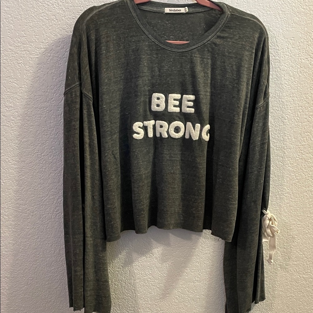 Birdiebee Dark Gray 'Bee Strong' Crop Top